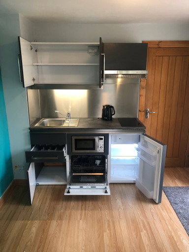 Standalone Micro Kitchen